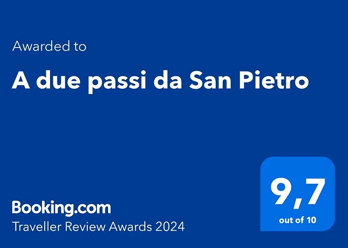 Отель типа "постель и завтрак" A Due Passi Da San Pietro 4*
